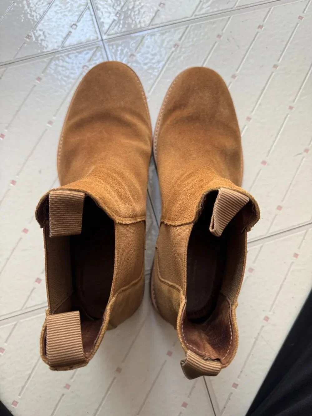 Shoe the Bear tan suede men's Chelsea boots SZ43
